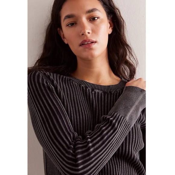 NWT Free People We The Free Between The Lines Rib Sweater Long Sleeve in Black - Picture 3 of 10